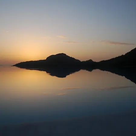 Dionysos Village 4* 马尔马里斯